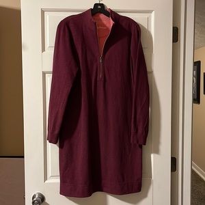 Long sleeves zip up dress